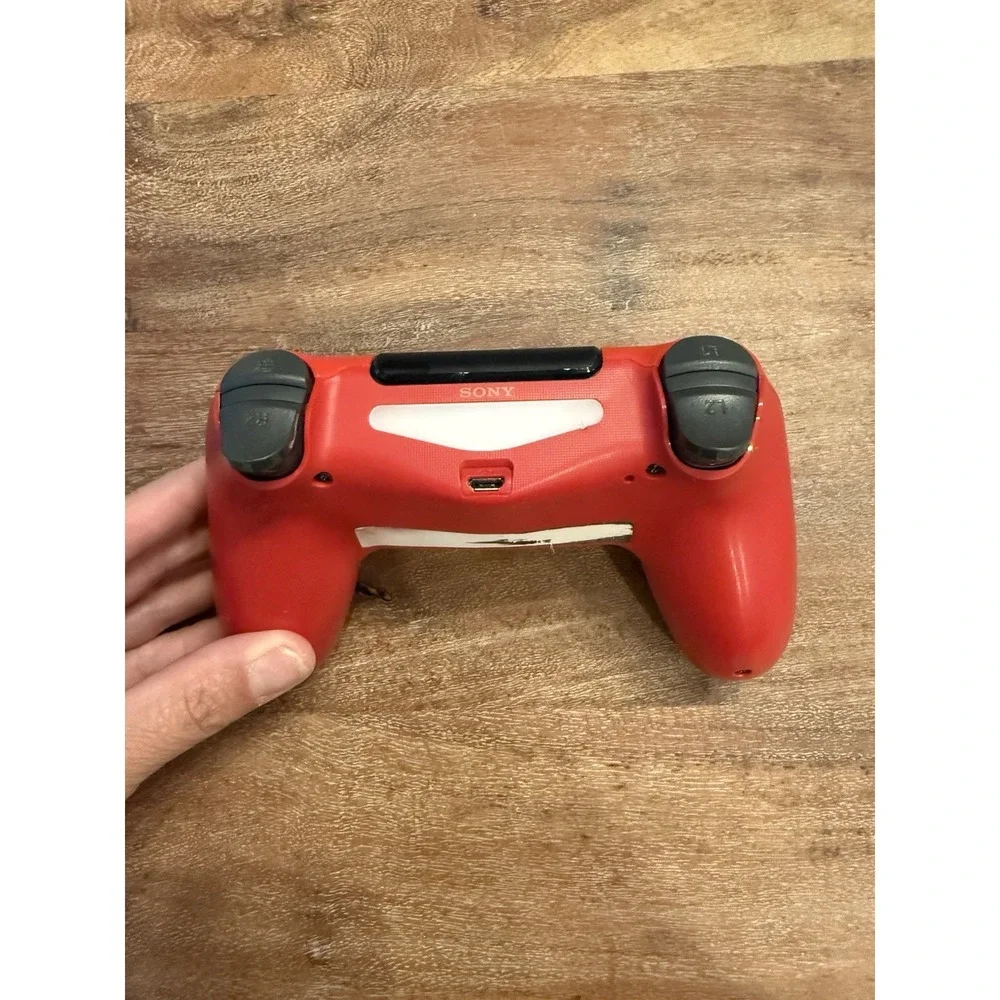 Sony CUH-ZCT2U Wireless DualShock Controller for Playstation‎ 4 - Magma Red